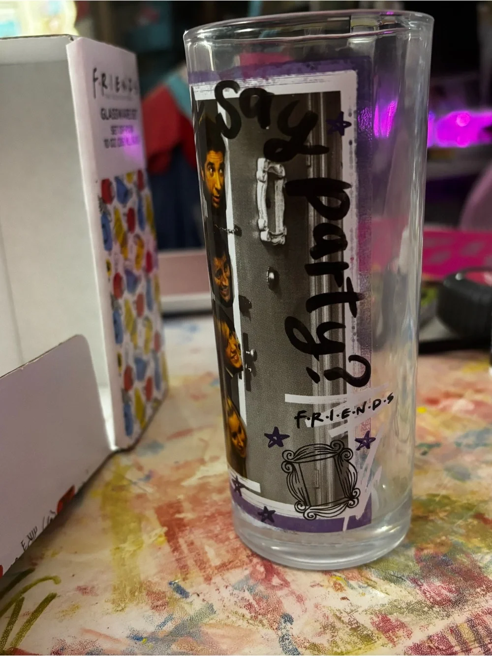 FRIENDS Glassware Set with original Packaging